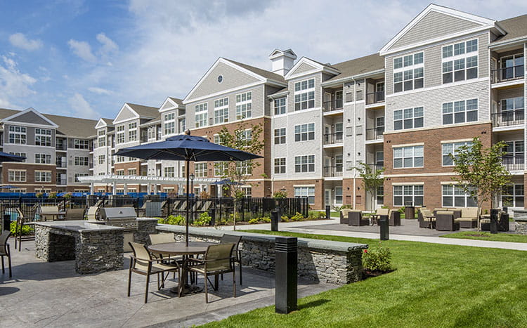 Cushman & Wakefield Arranges Sale Of 240-Unit Multifamily Asset In ...