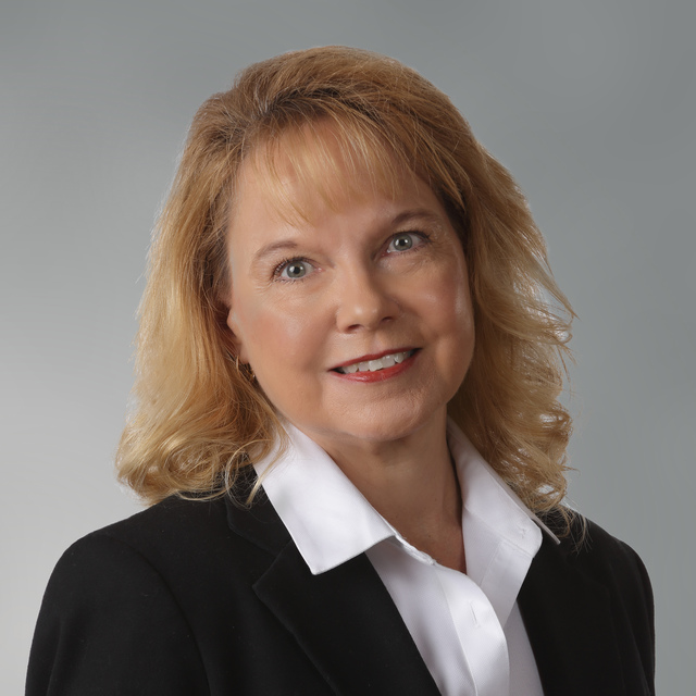 Kim Duncan Tampa Portfolio Services Center