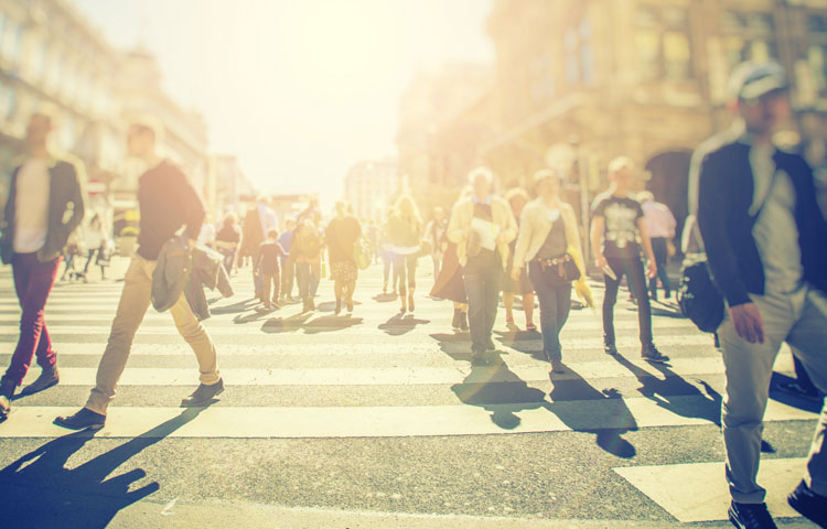 People in crosswalk (image)