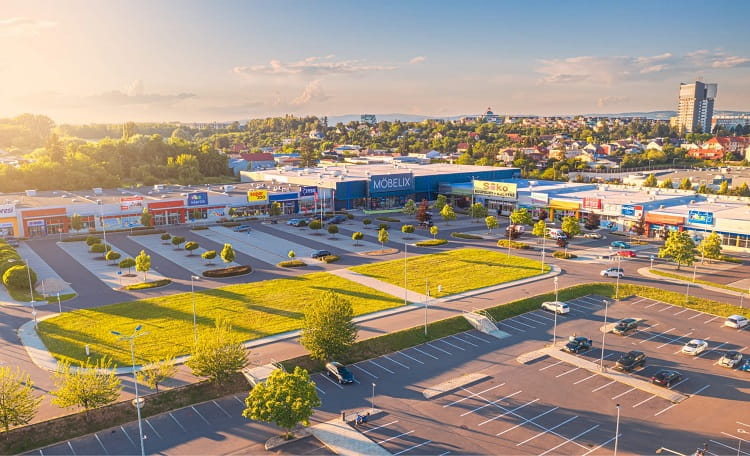 Retail park Haná