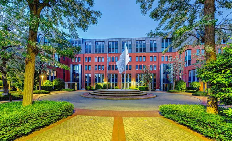Cushman & Wakefield vermittelt 1.700 m² Bürofläche an expandierende MEC