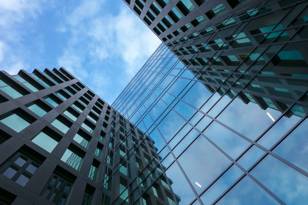 De Vyzel building exterior walkway