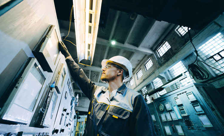 Power plant engineer