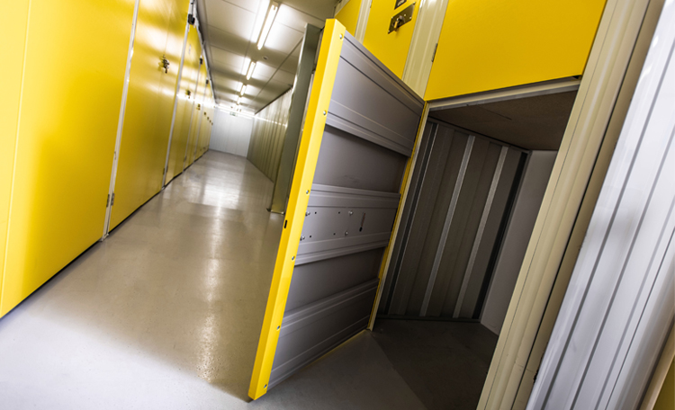 Storage World