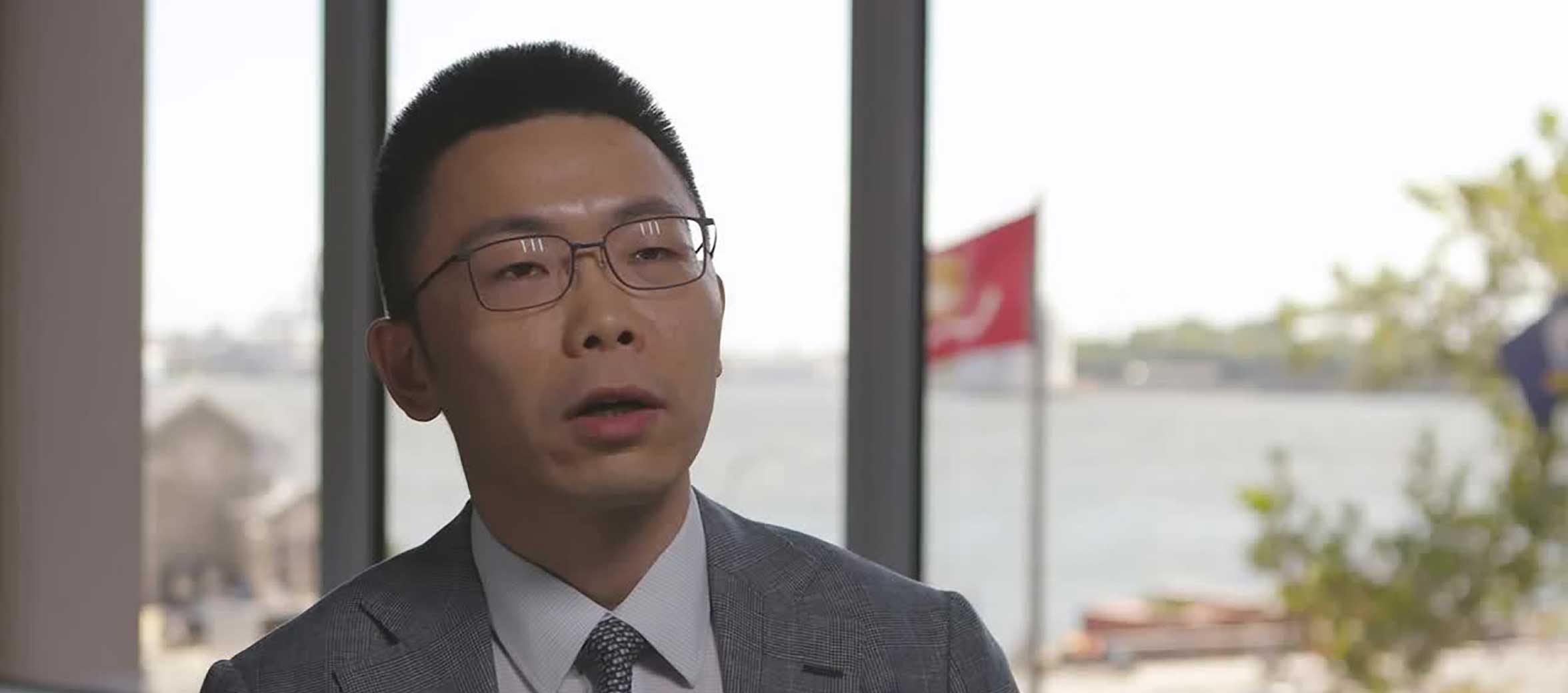 Chris Yang (image)