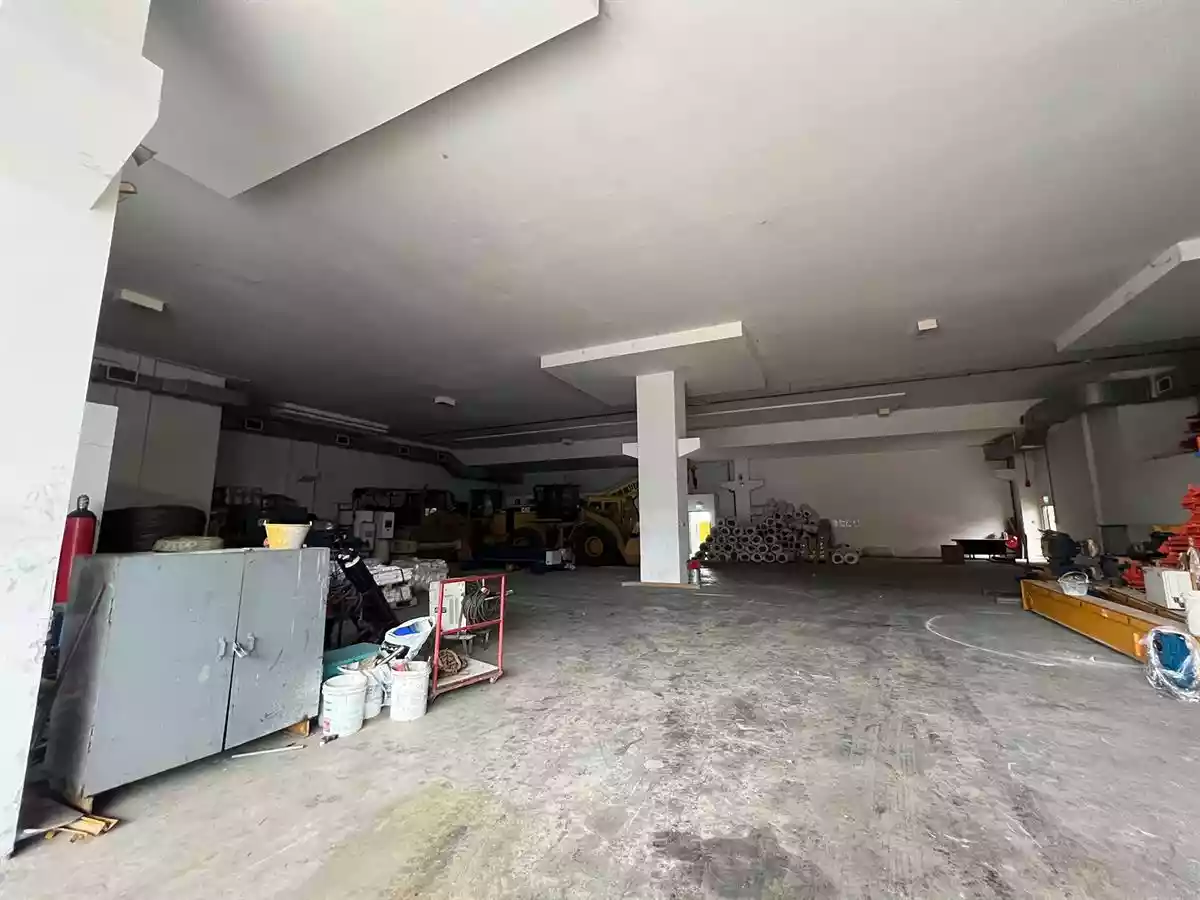 B2 Part Single/Part 4Storey Factory Building With Overhead Cranes And