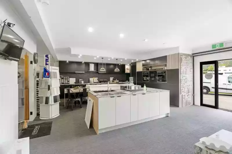 Units 2 & 3/19 Central Drive