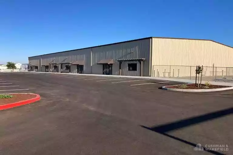 Hollister - Warehouse/Distribution