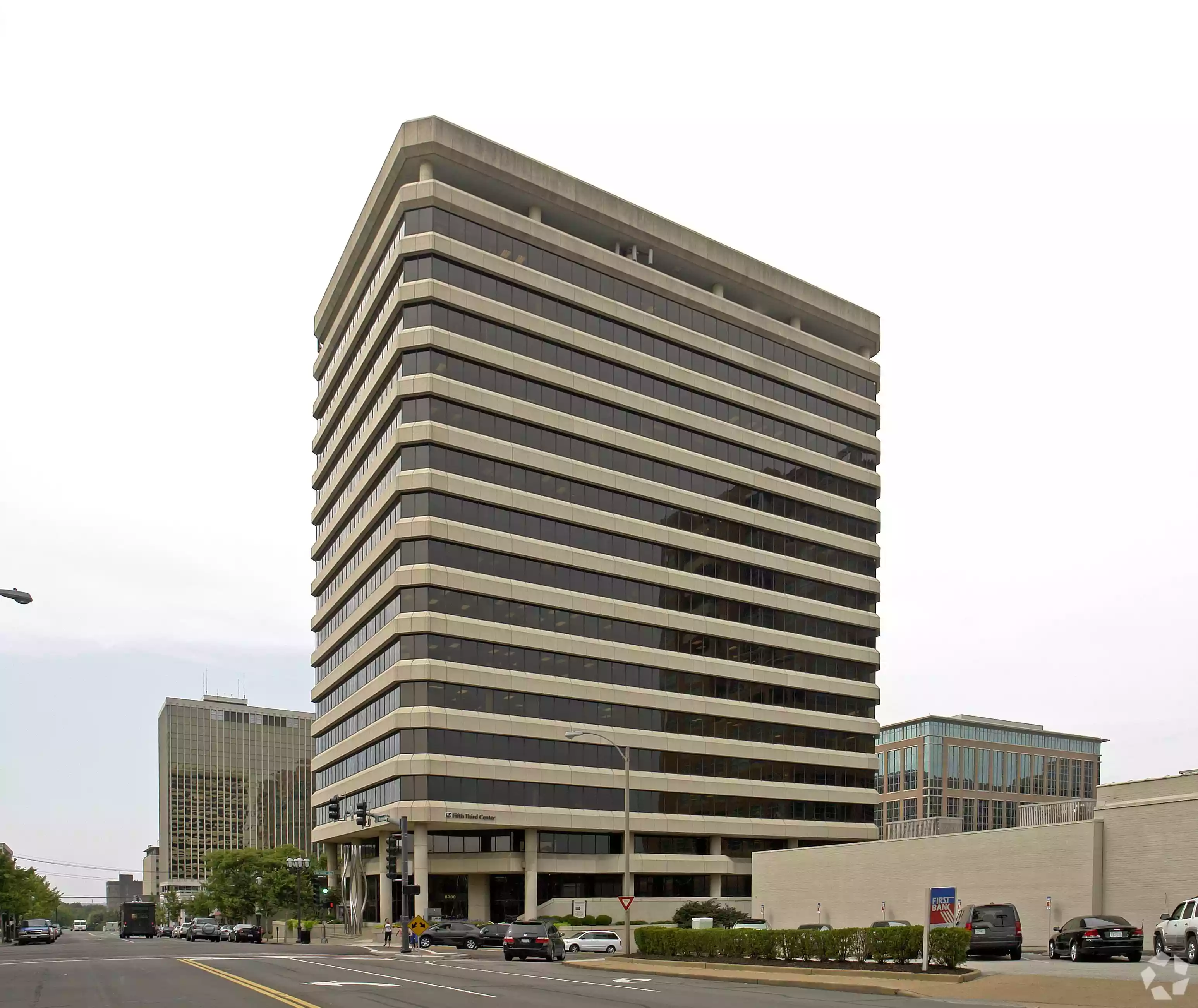 The Hoffmann Building Office for lease 840 SF Clayton 63105 | United ...