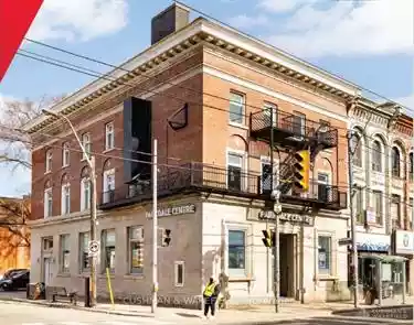 Toronto - Street Retail