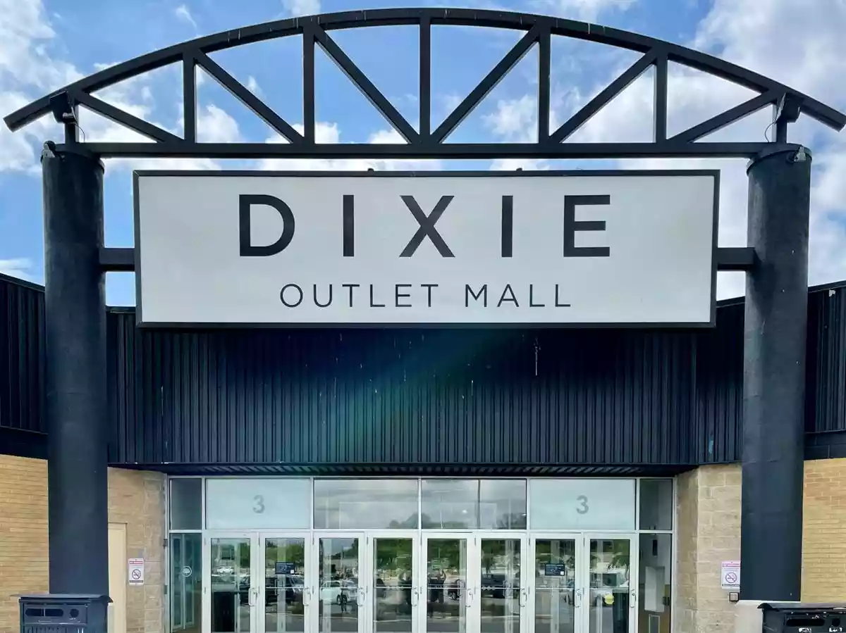 Dixie Exterior