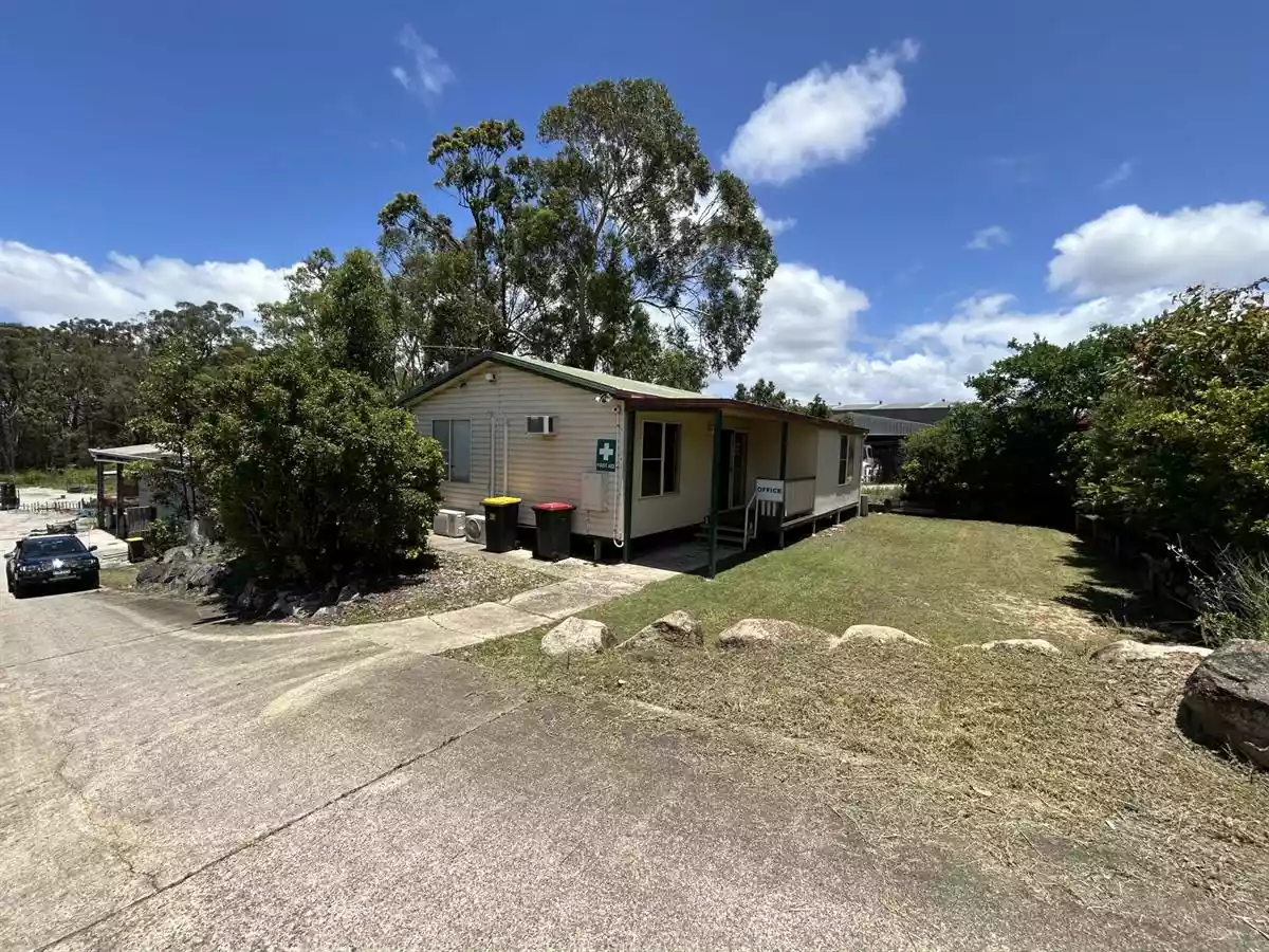 24 Andrew Campbell Drive