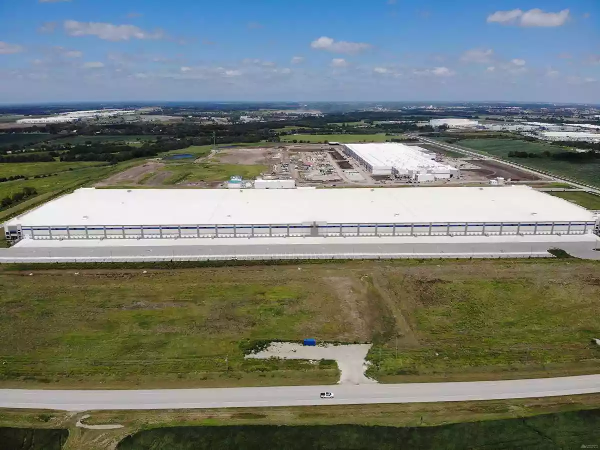 Olathe - Warehouse/Distribution