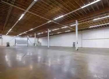 Burnaby - Warehouse/Distribution