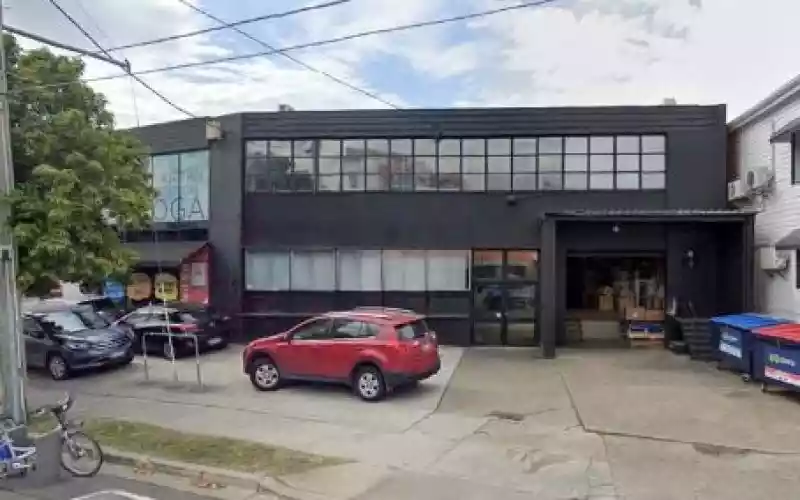 324 Montague Road